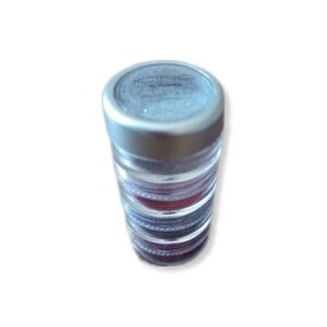 Icing stackable eye shimmer
